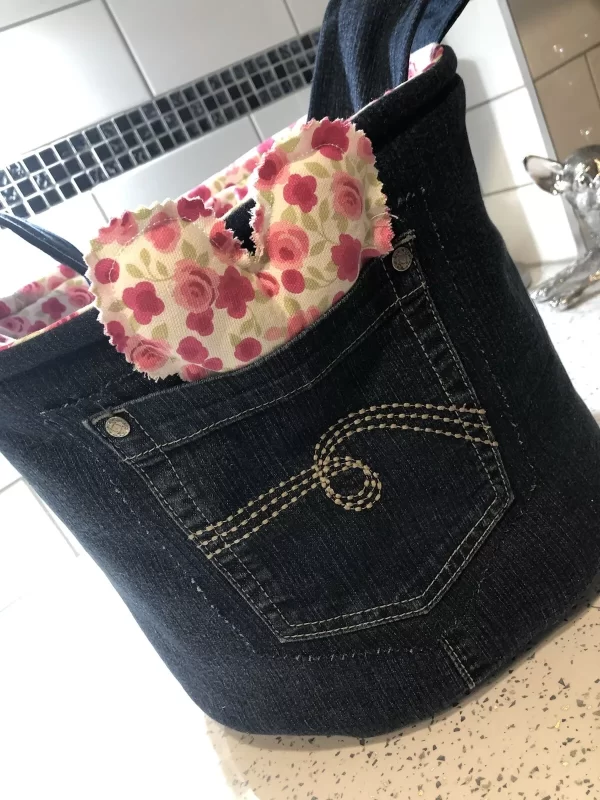 CHIHUAHUA CARRIER TOTE PUPPY UP CYCLED DENIM