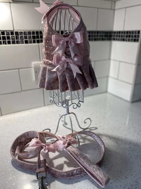 CHIHUAHUA PET HARNESS AND LEAD SET RHINESTONE PINK